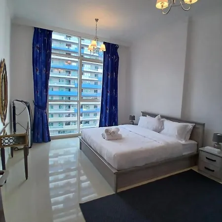 Elegant Escapes - Homely 1B In Dunya Tower Dubai Exterior foto