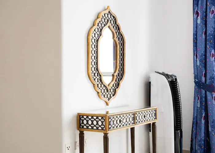 Elegant Escapes - Homely 1B In Dunya Tower