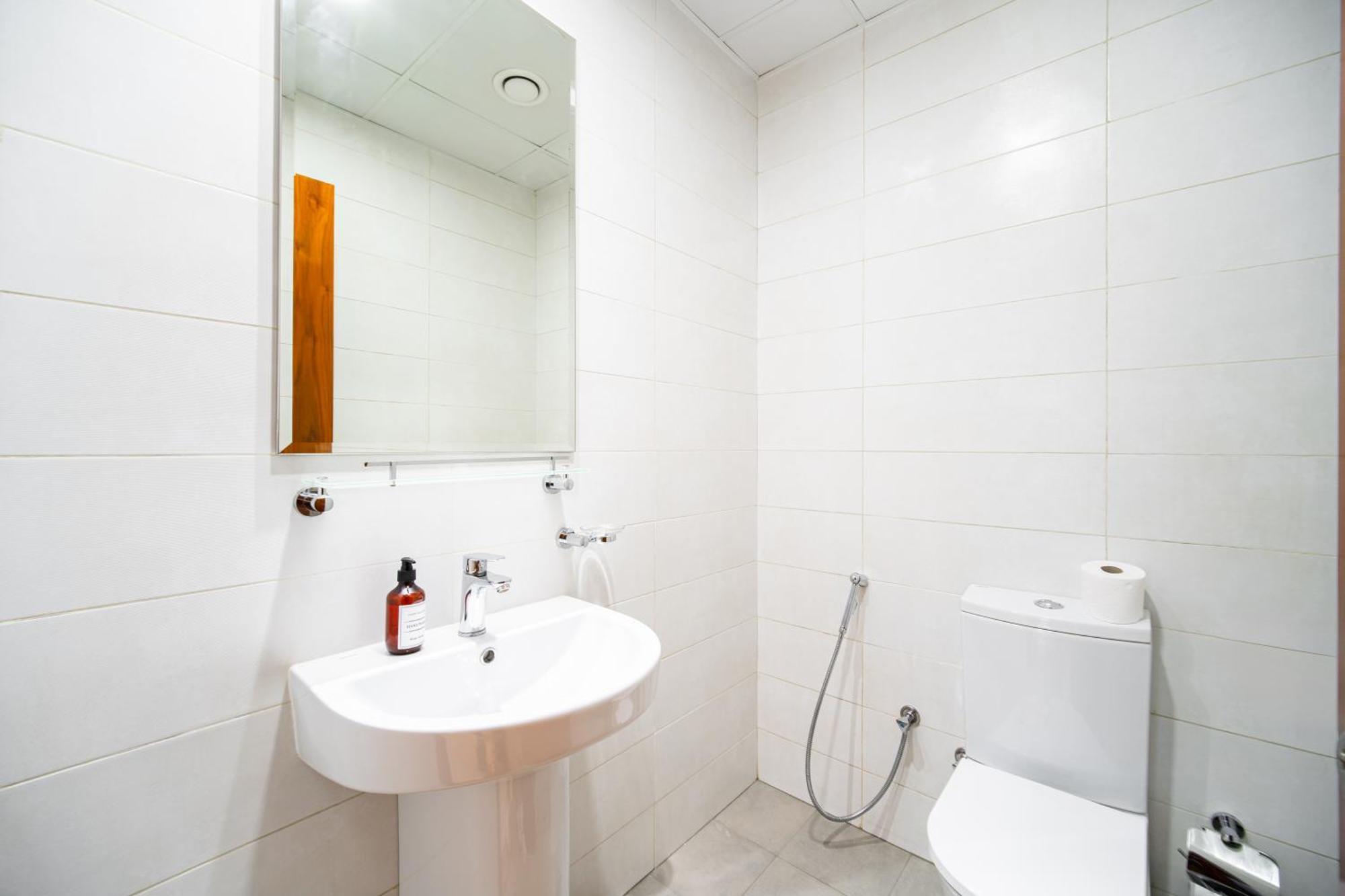 Elegant Escapes - Homely 1b In Dunya Tower * Dubai