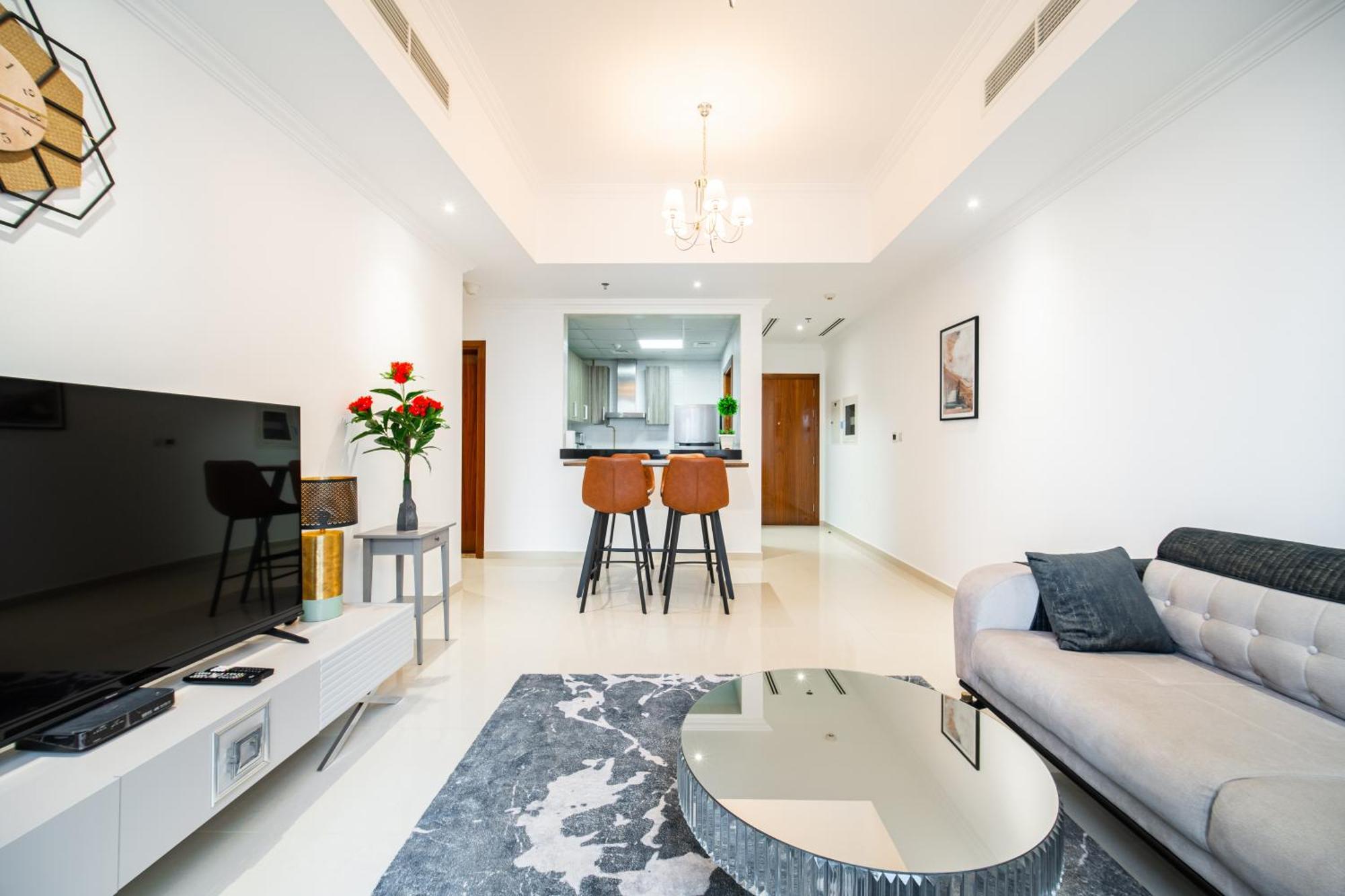 Elegant Escapes - Homely 1b In Dunya Tower Apartamento